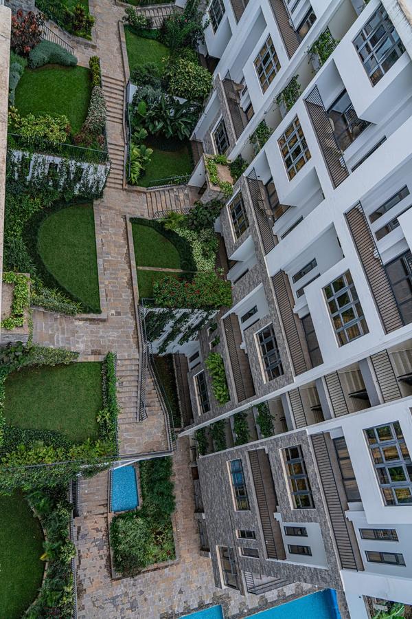 Serviced 3 Bed Apartment with En Suite in Spring Valley - 1
