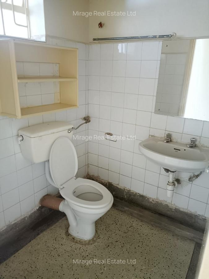 1 Bed Apartment with Parking in Lavington - 3