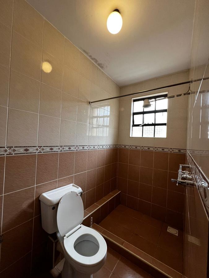 3 Bed Apartment with En Suite in Brookside - 3