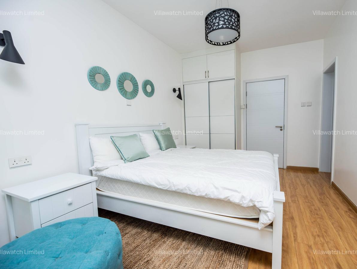 Serviced 2 Bed Apartment with En Suite in Kilimani - 12