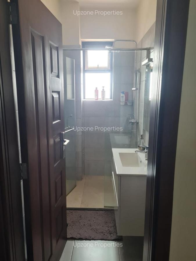 3 Bed Apartment with En Suite at City Park Drive - 14