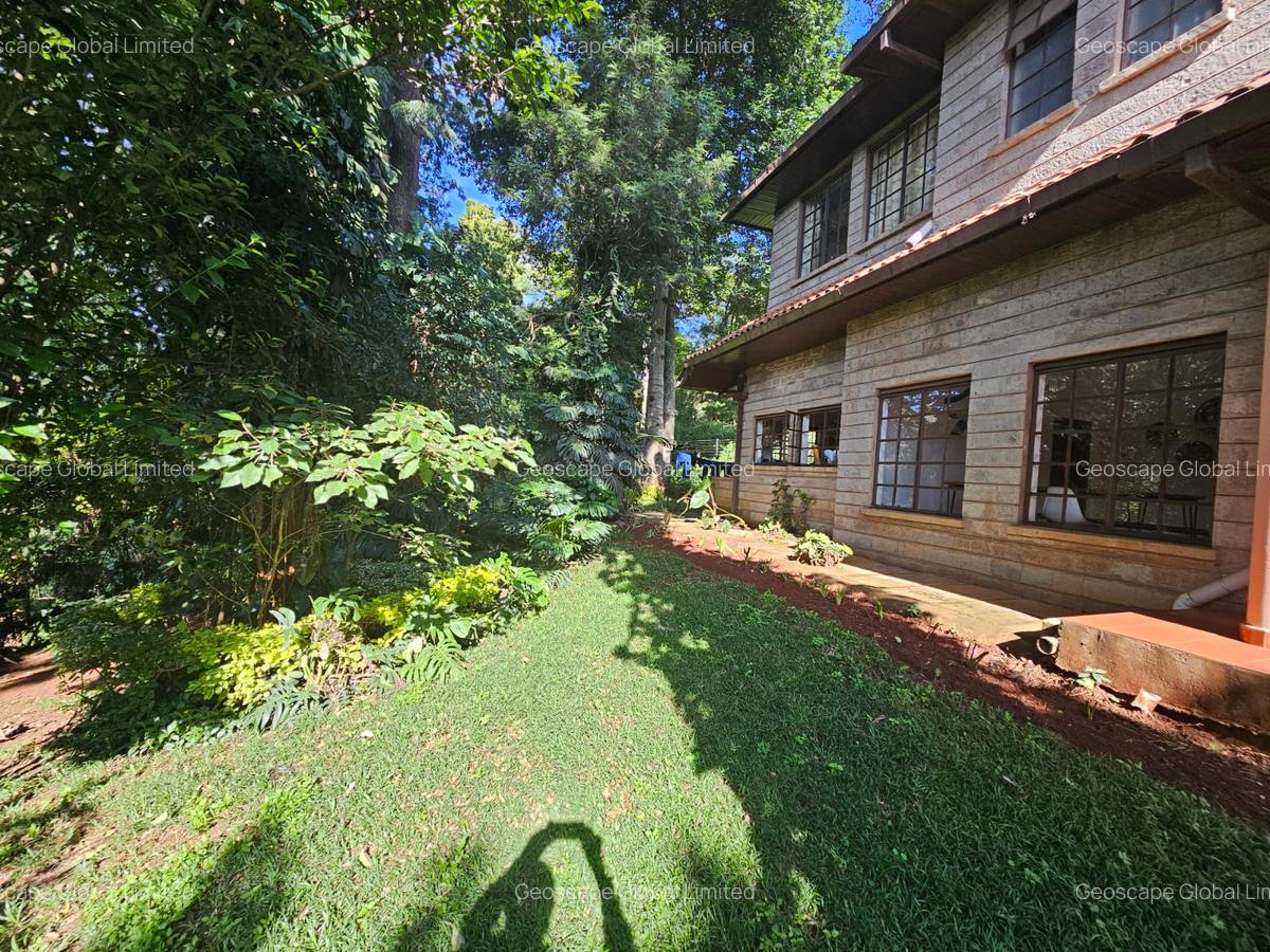 4 Bed House with En Suite in Spring Valley - 10