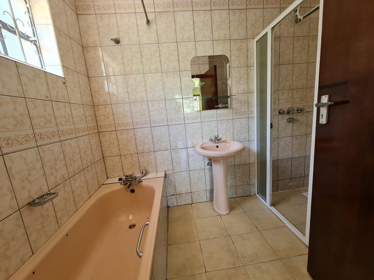 3 Bed House in Loresho - 17