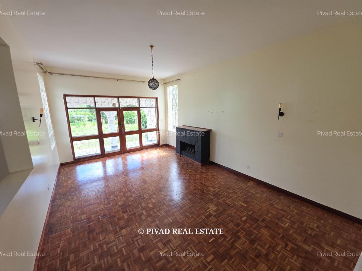 4 Bed House with Garden in Runda - 14