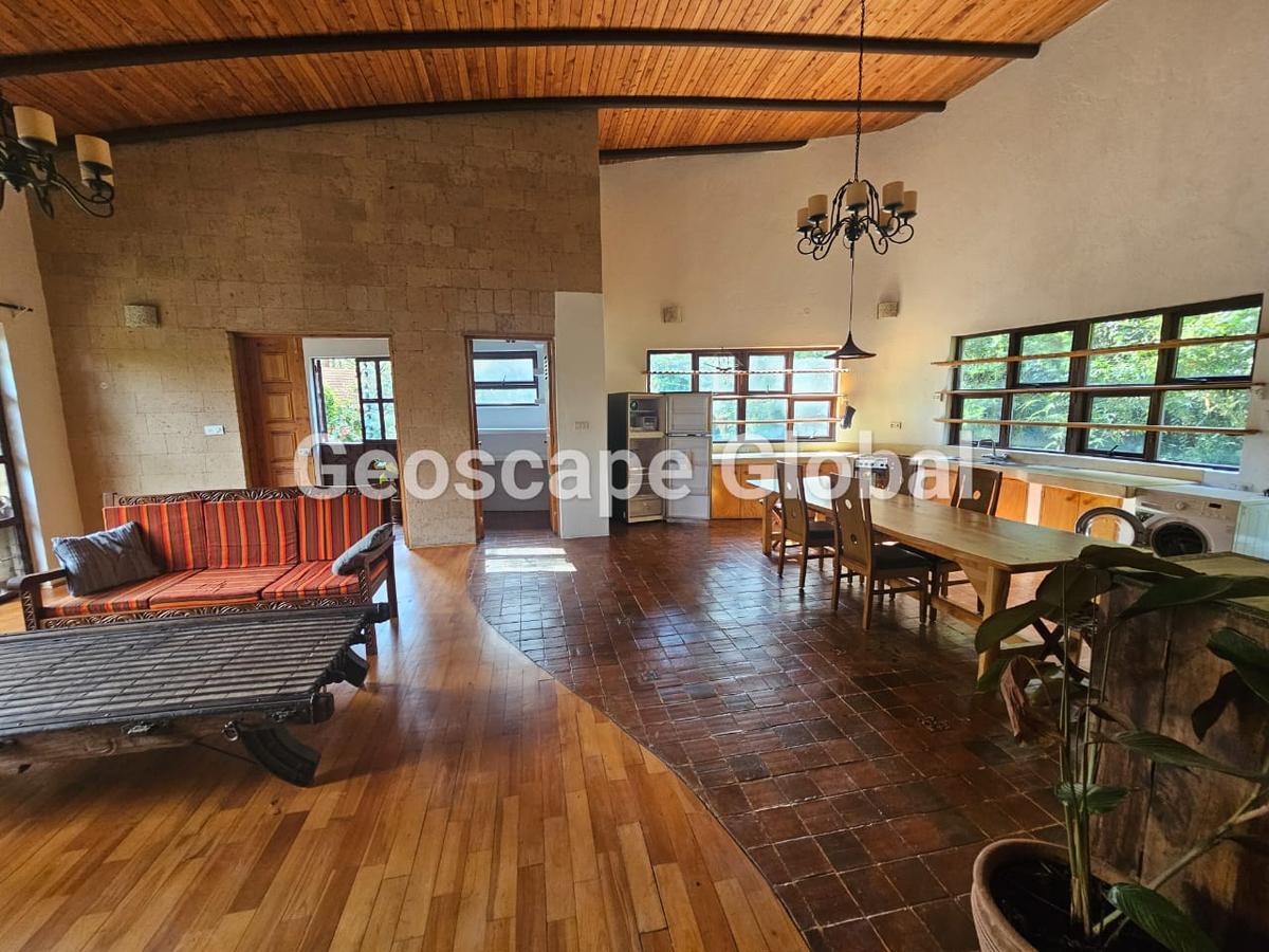3 Bed House with En Suite in Runda - 5