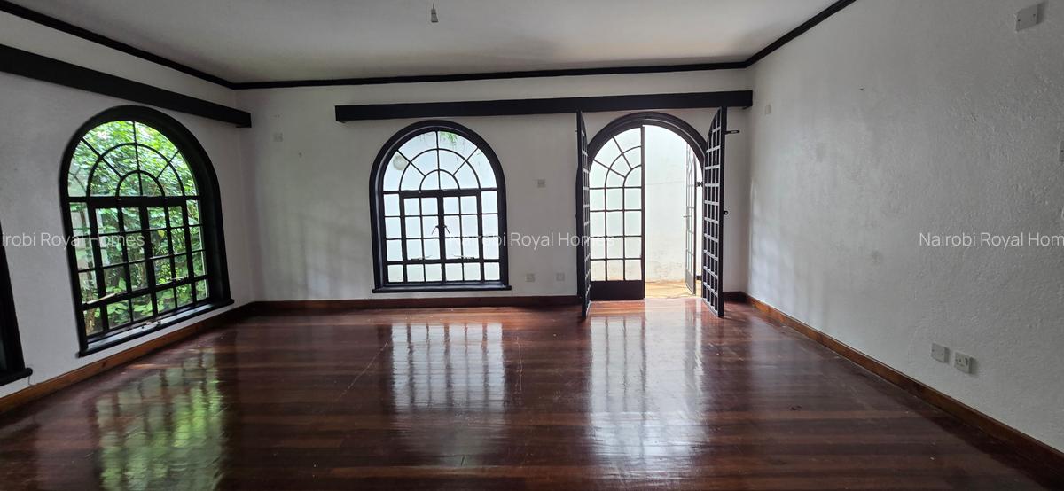 4 Bed Townhouse with En Suite at Lavington Green - 18