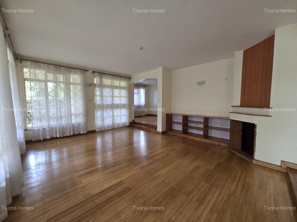 4 Bed House with En Suite in Runda - 7