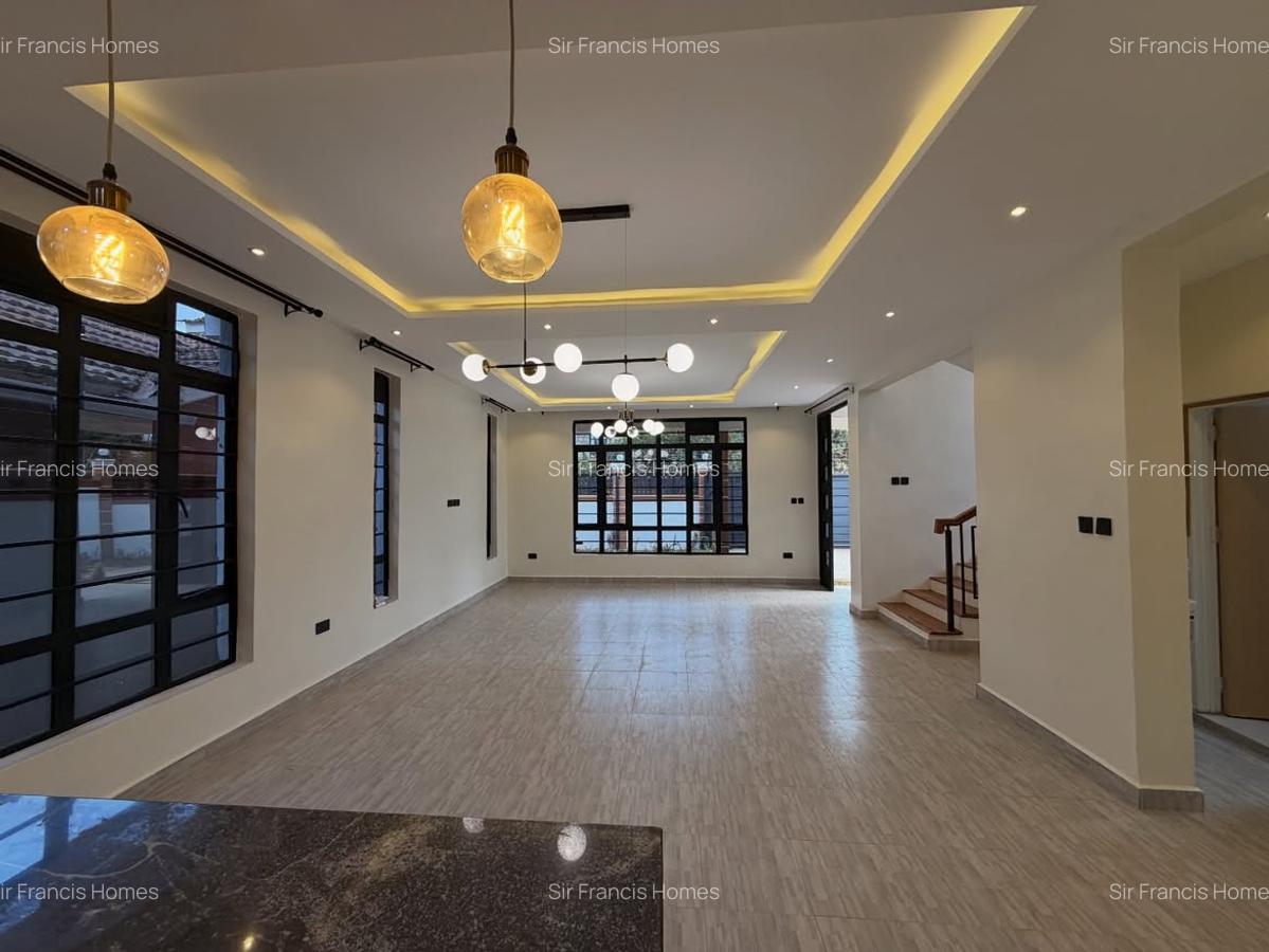 4 Bed House with En Suite at Membley - 15