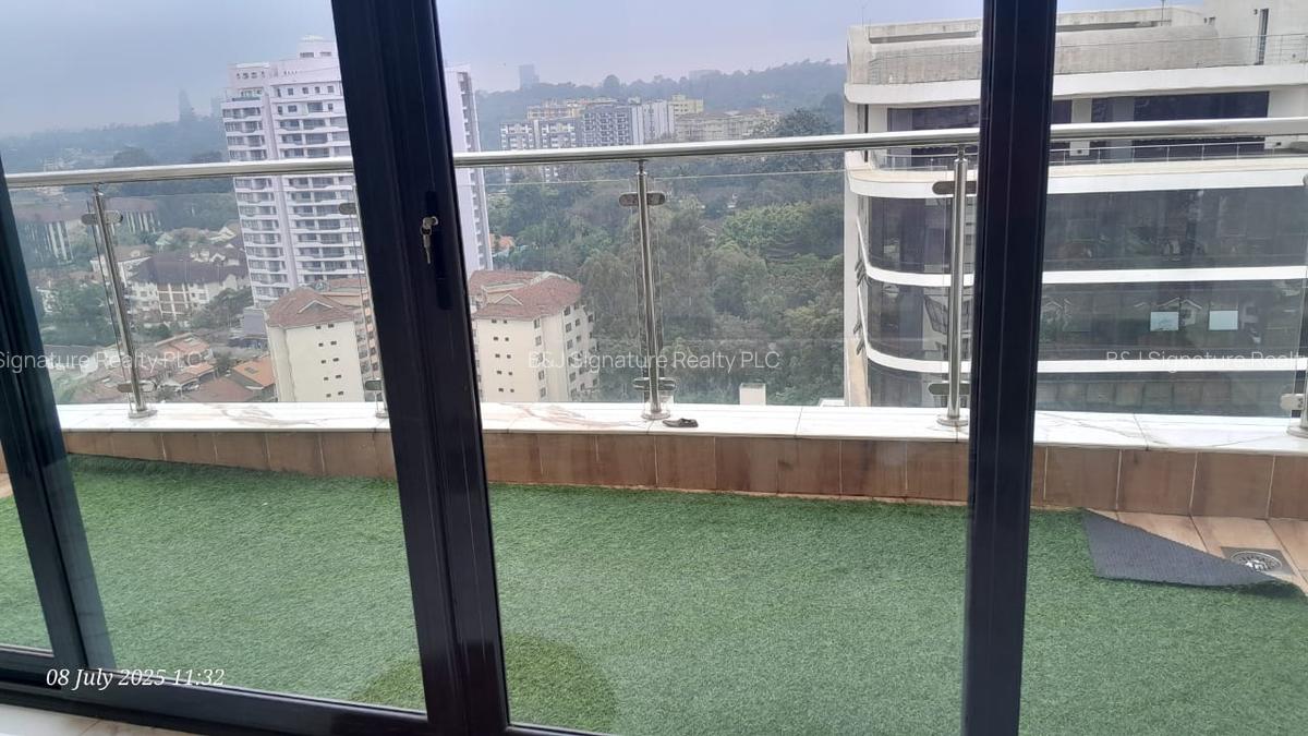 4 Bed Apartment with En Suite in Westlands Area - 13