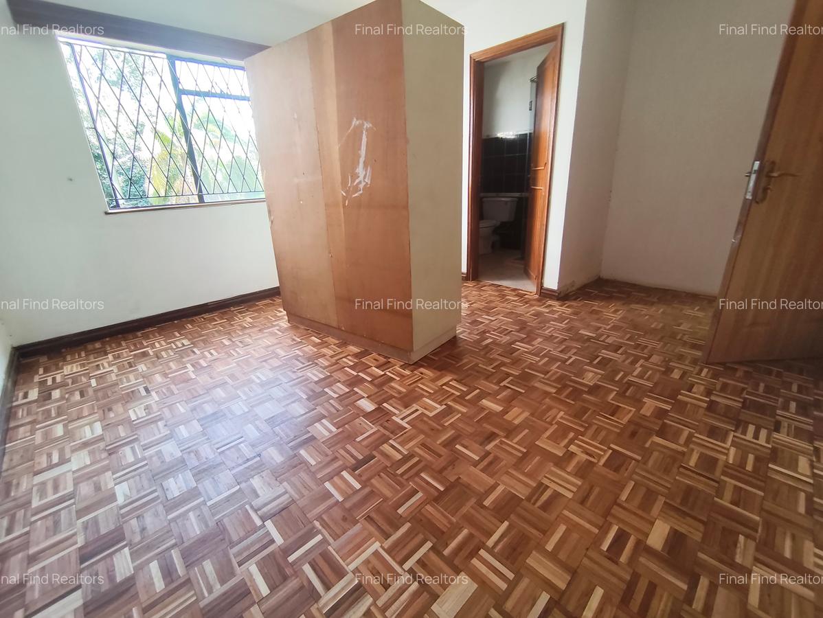 2 Bed House with En Suite in Nyari - 8