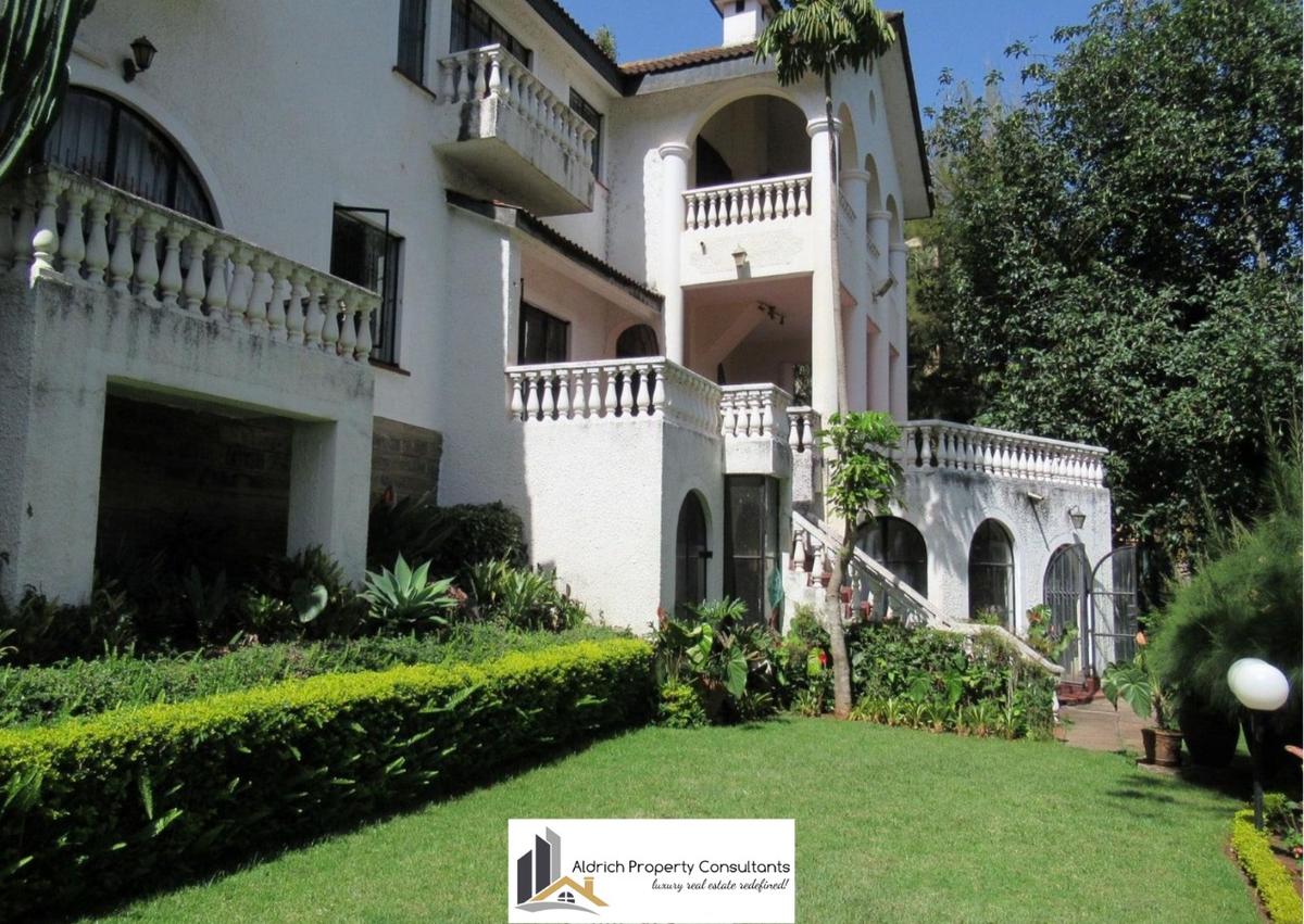 5 Bed Townhouse with En Suite in Nyari