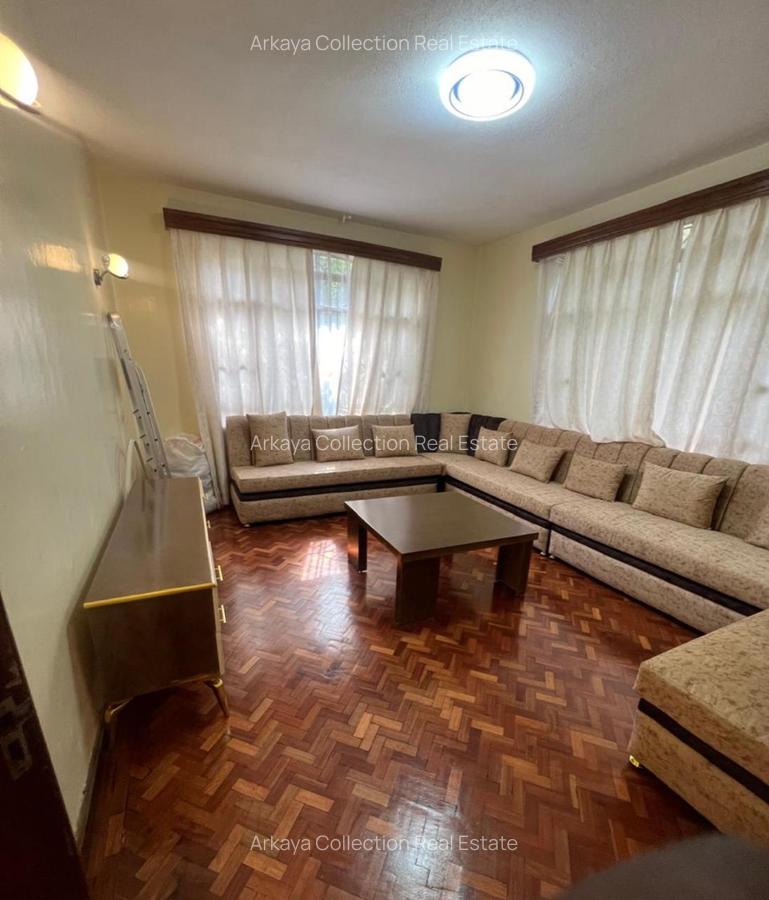 6 Bed Villa with En Suite in Lavington - 3