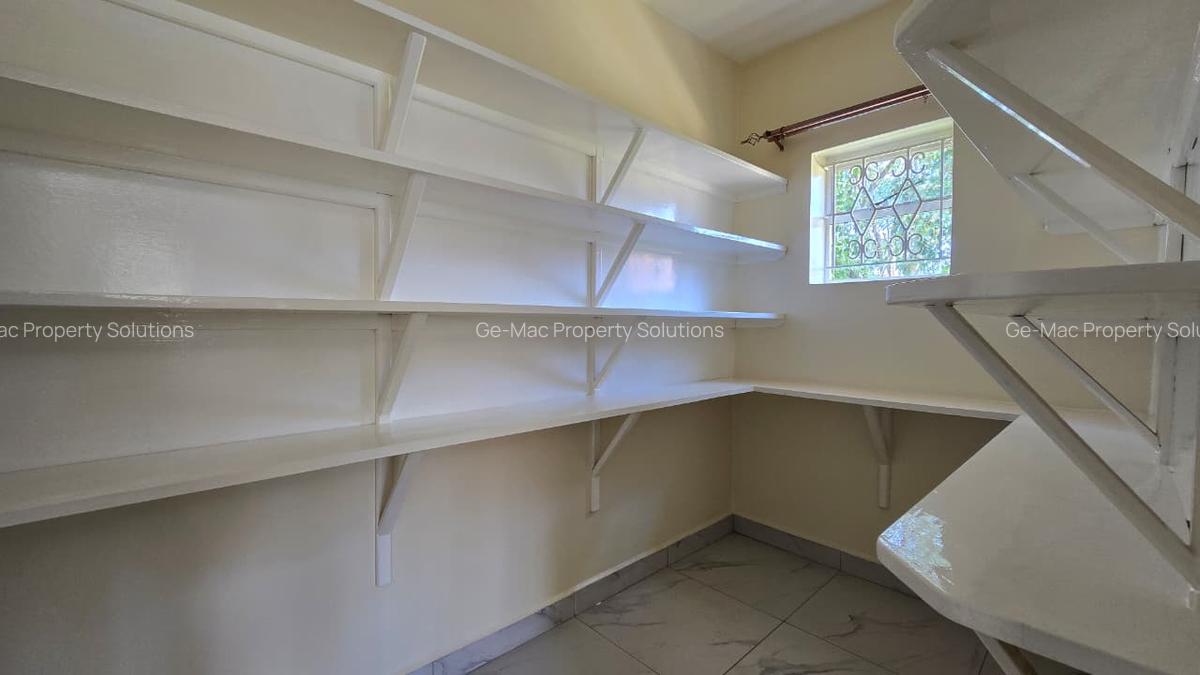5 Bed House with En Suite in Loresho - 8