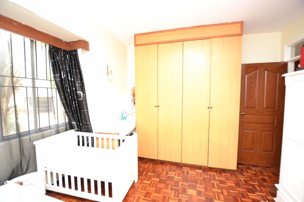 3 Bed Apartment with Swimming Pool in Kileleshwa - 14