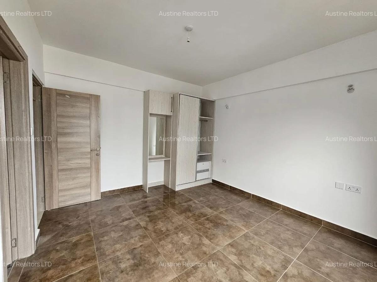 Serviced 3 Bed Apartment with En Suite in Westlands Area - 4