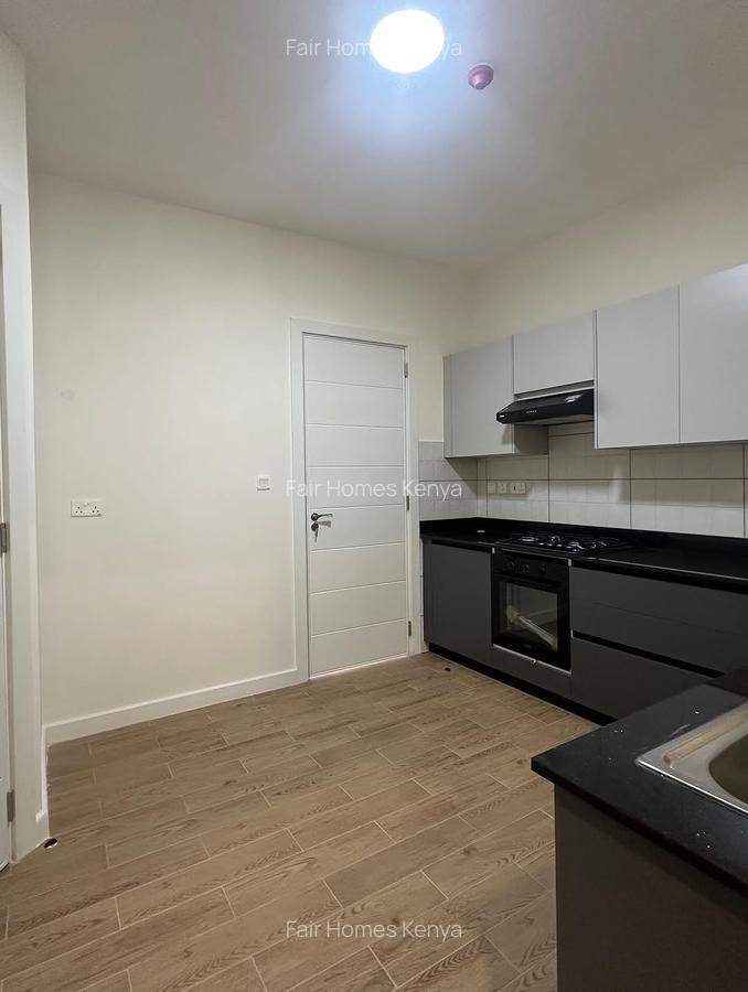 2 Bed Apartment with En Suite at Valley Arcade - 10