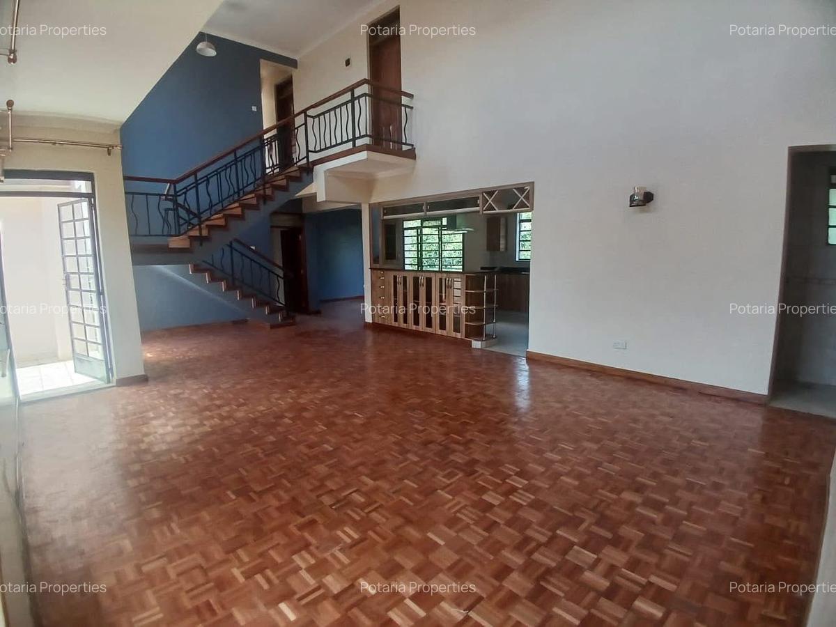 4 Bed Apartment with En Suite in Kilimani - 1