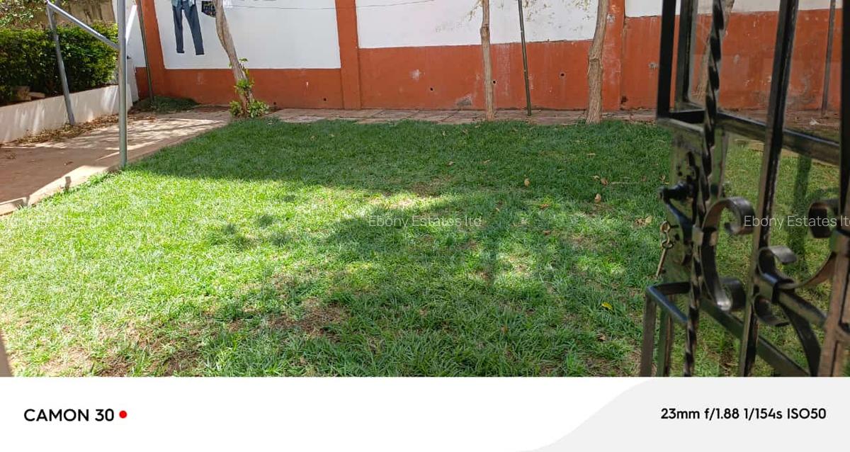 5 Bed Townhouse with En Suite in Riverside - 4