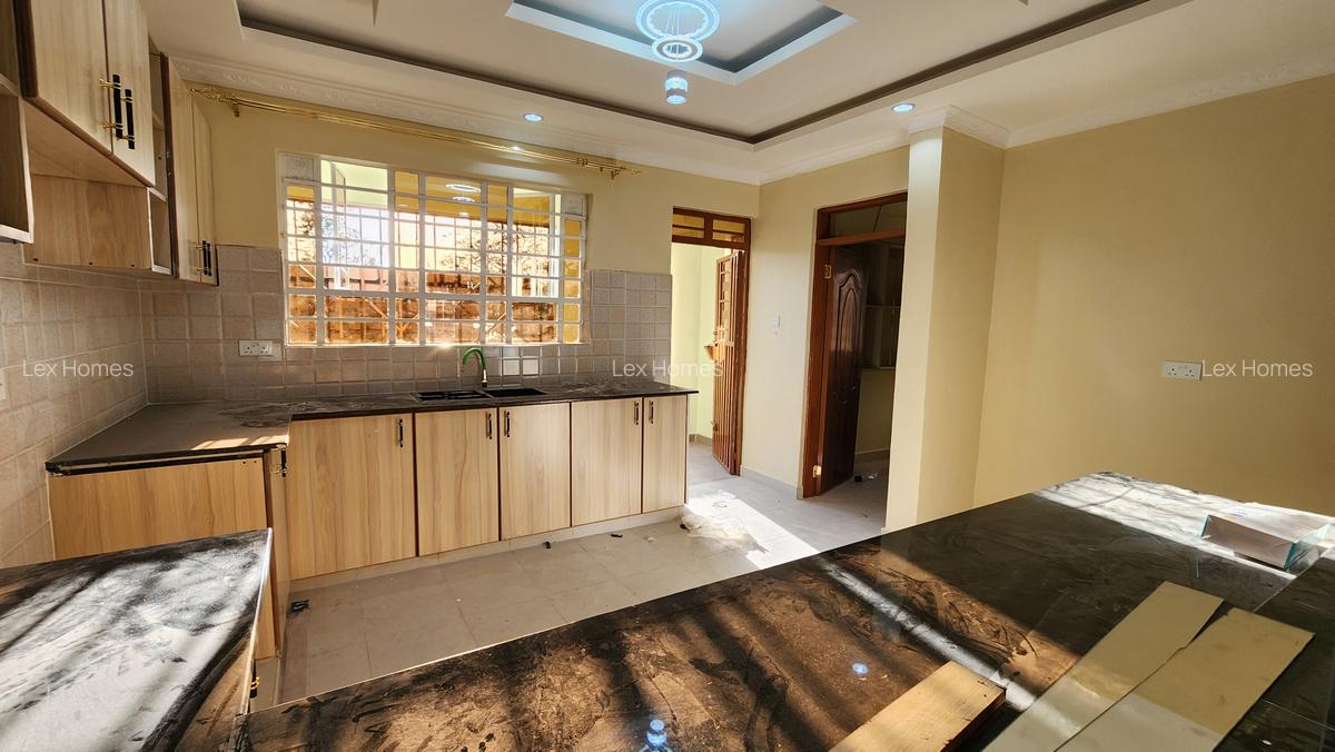 3 Bed House with En Suite at Rimpa - 4