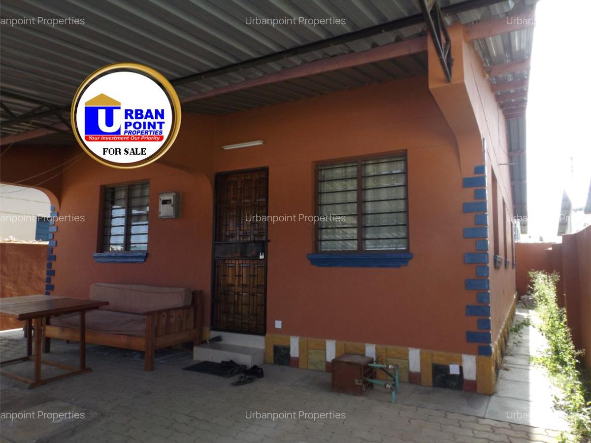 2 Bed House with En Suite at Kiembeni - 1