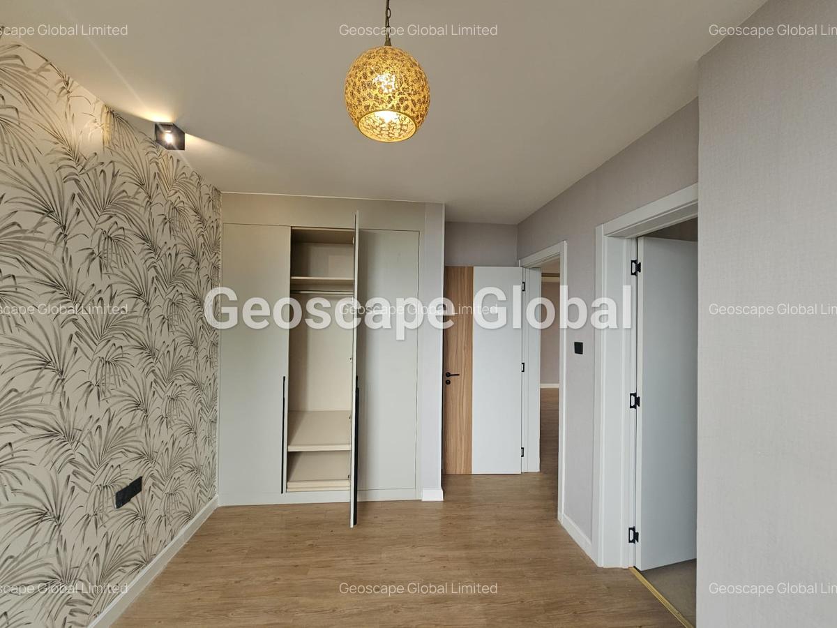 3 Bed Apartment with En Suite in Spring Valley - 8