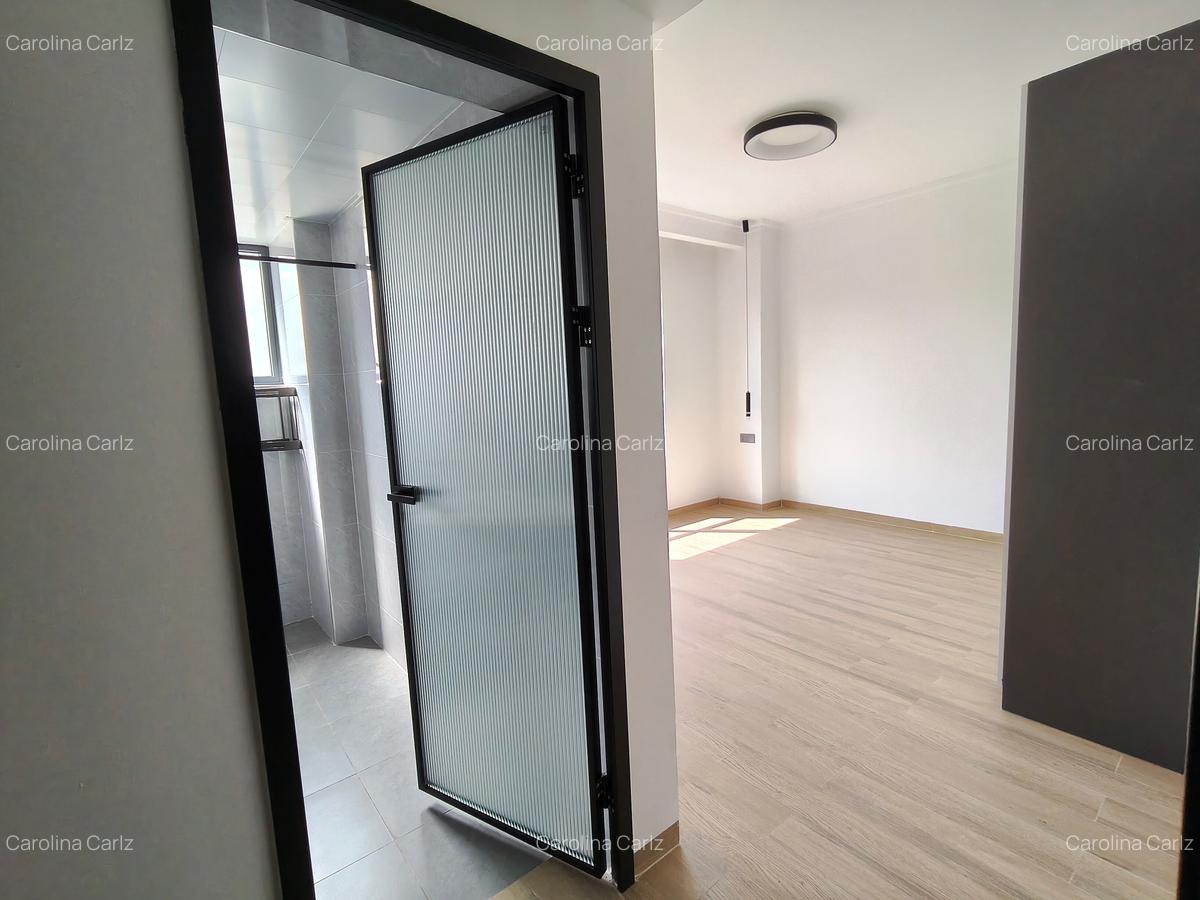 2 Bed Apartment with En Suite at Sports Rd/ Rhapta Road - 18