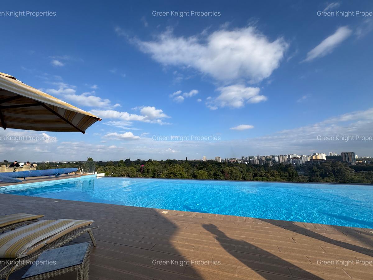 Serviced 3 Bed Apartment with En Suite in Parklands - 12