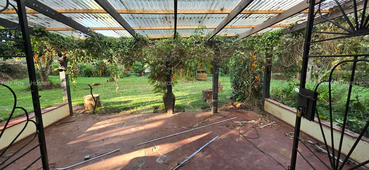 4 Bed House with En Suite at Lakeview Avenue - 19