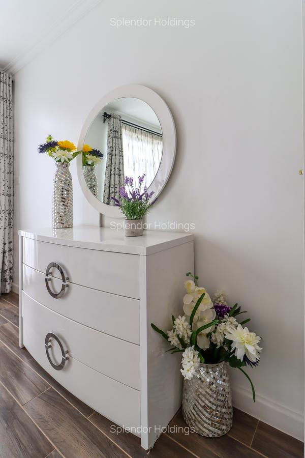 4 Bed Townhouse with En Suite in South C - 18