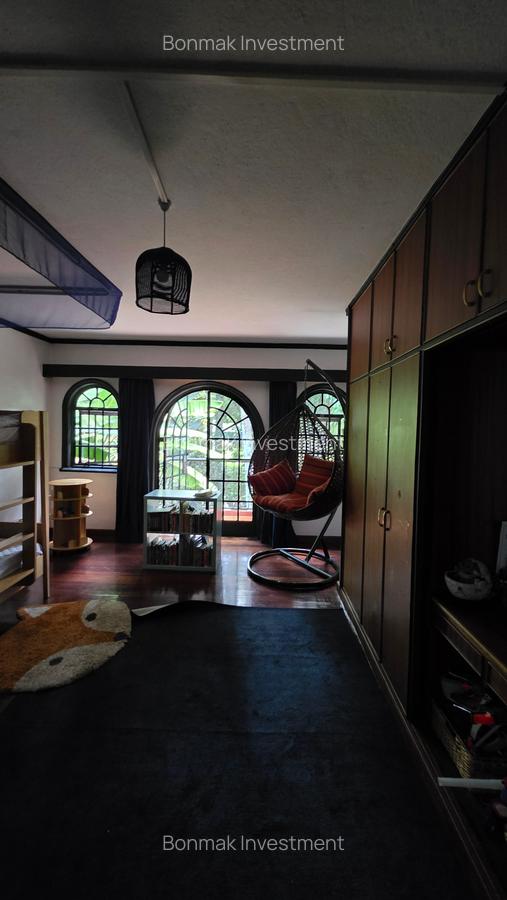 4 Bed Townhouse with En Suite at Riverside Drive. - 11