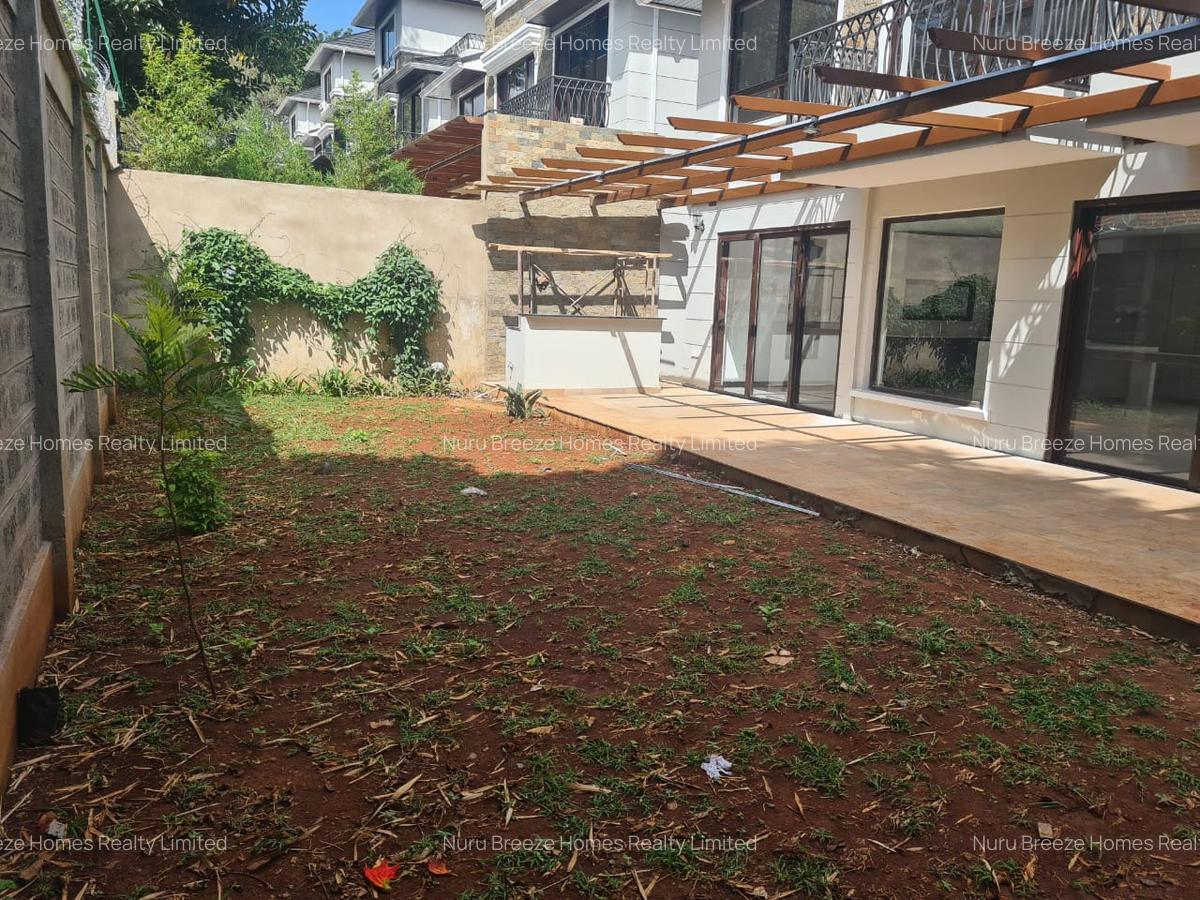 5 Bed Townhouse with En Suite in Westlands Area - 13