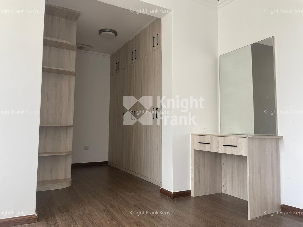 4 Bed House with En Suite in Nanyuki - 10