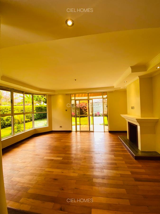 5 Bed Villa with En Suite in Lavington - 5