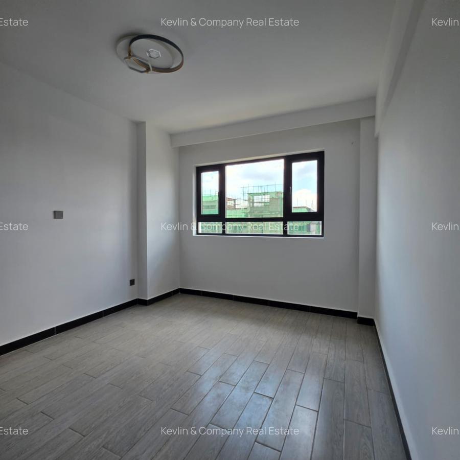 4 Bed Apartment with En Suite in Lavington - 12