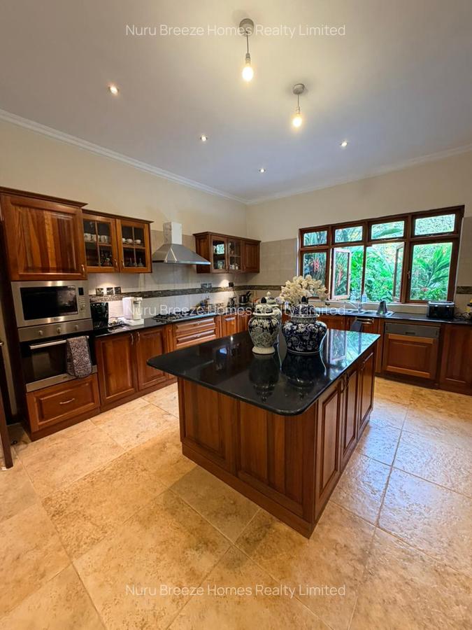 5 Bed House with En Suite in Karen - 3