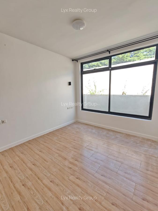 3 Bed Townhouse with En Suite in Karen - 16