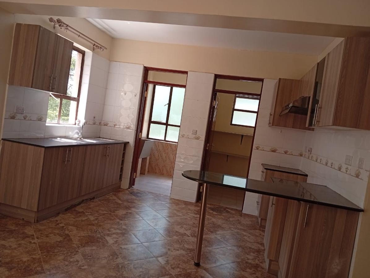 1 Bed Apartment with En Suite in Kilimani - 2