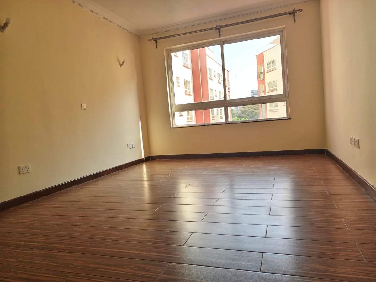 3 Bed Apartment with En Suite in General Mathenge - 12