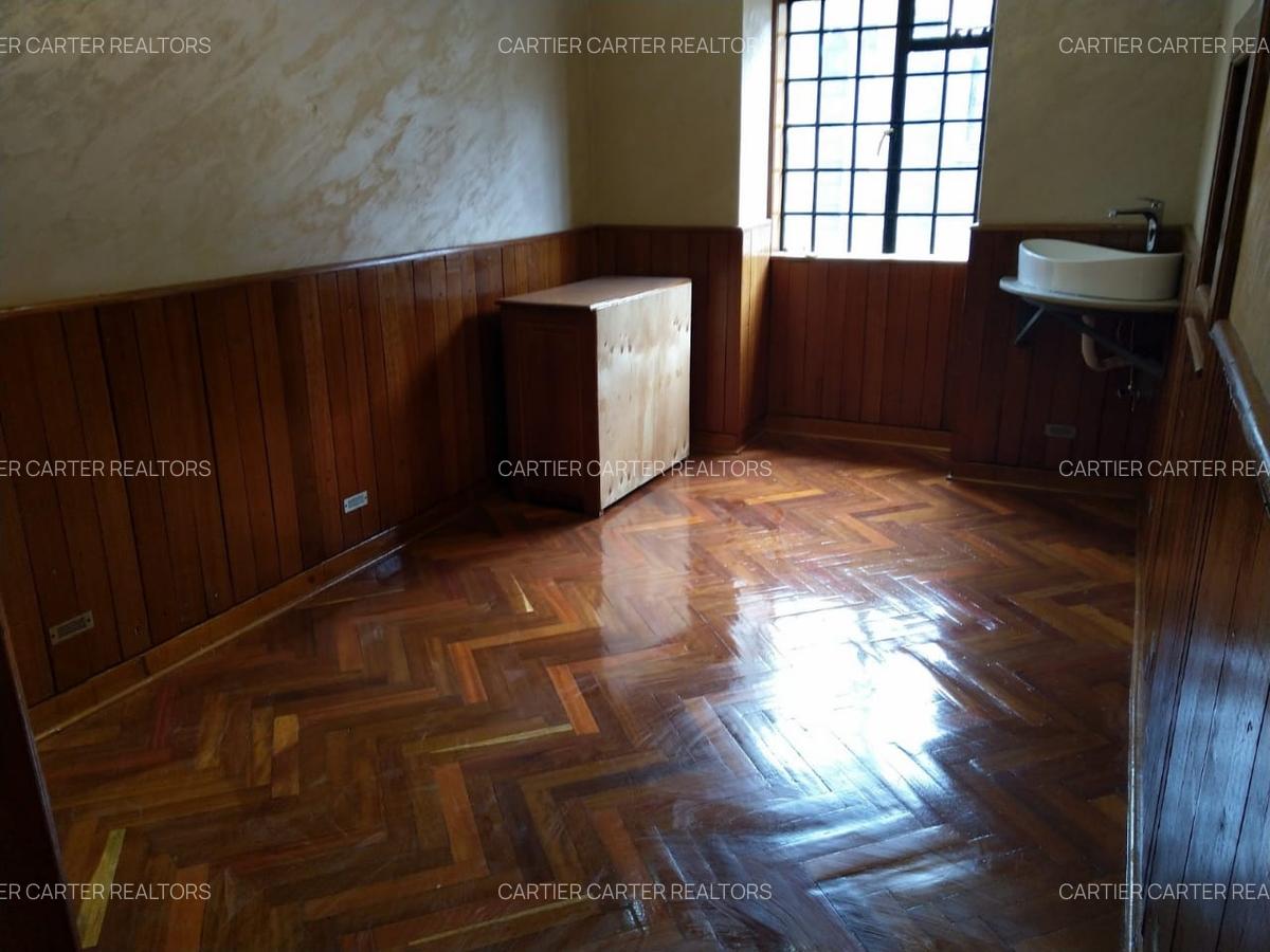 3 Bed Apartment with En Suite in Imara Daima - 12