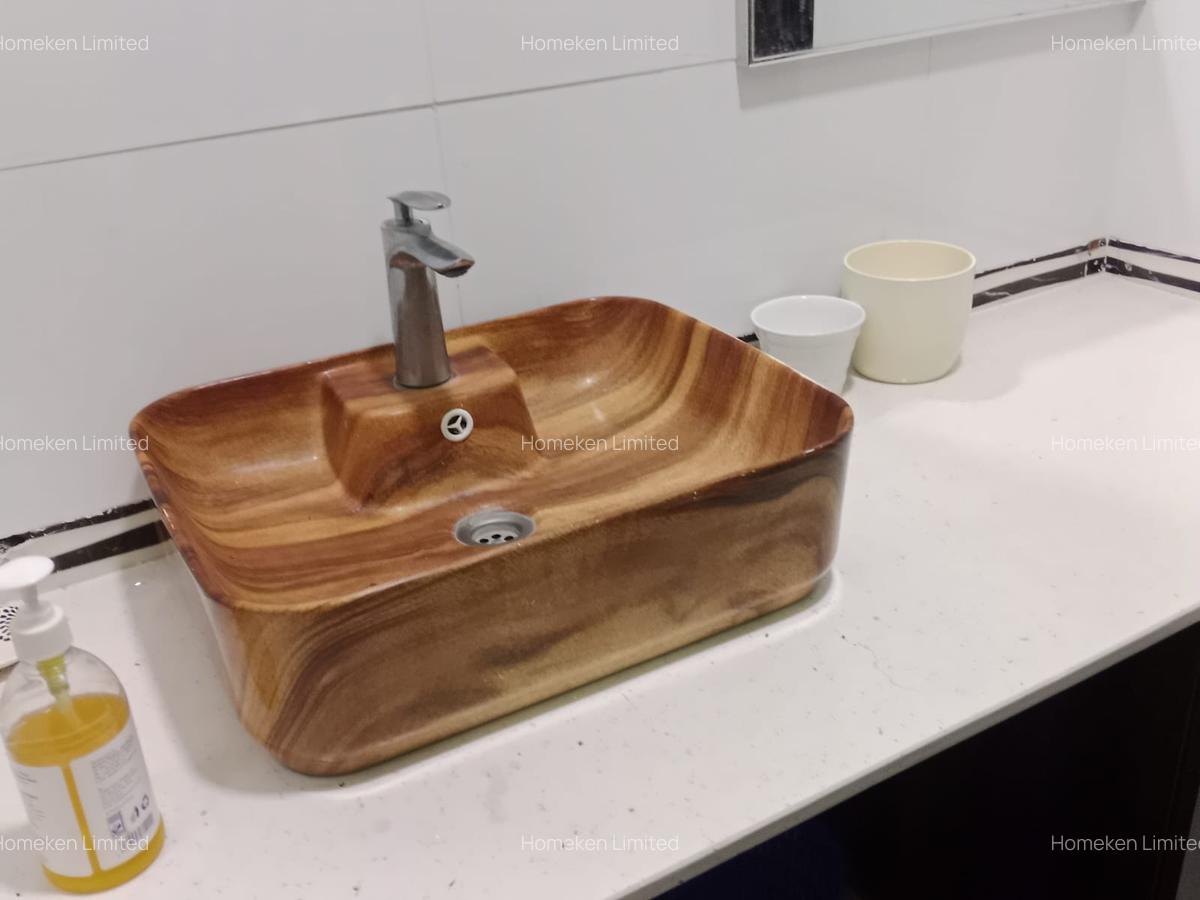 10 Bed House with En Suite at Mbirika - 9