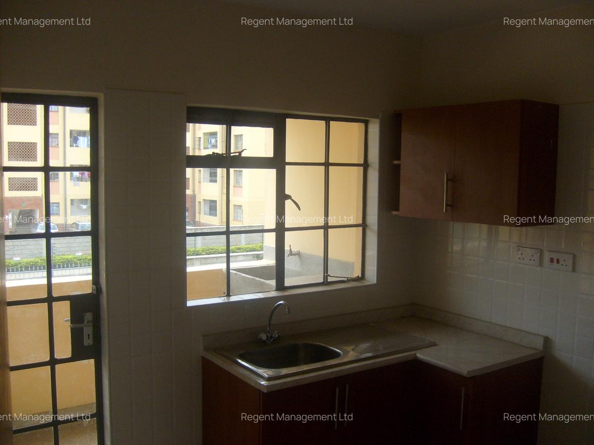 2 Bed Apartment with En Suite at Sunrise Park - 7