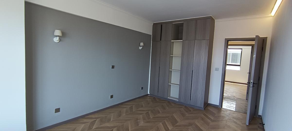 4 Bed Apartment with En Suite in Kileleshwa - 17