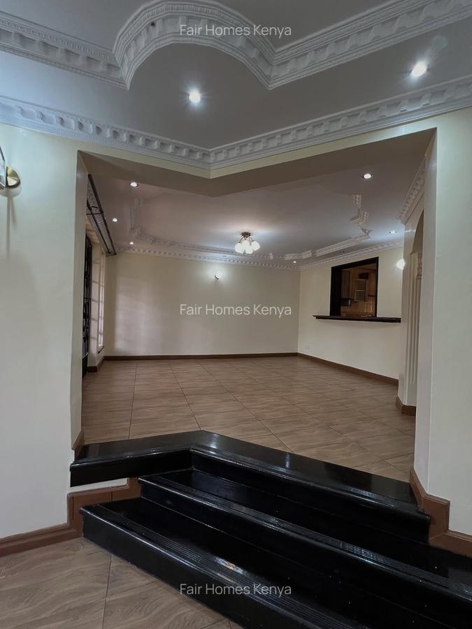 5 Bed Townhouse with En Suite at Convent Drive - 8