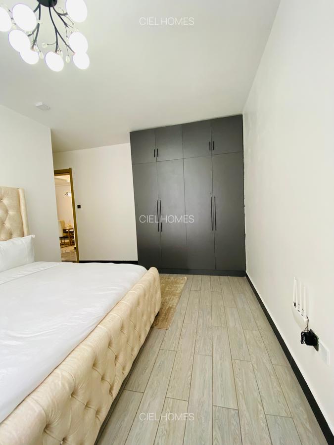 Furnished 2 Bed Apartment with Swimming Pool in Kilimani - 17