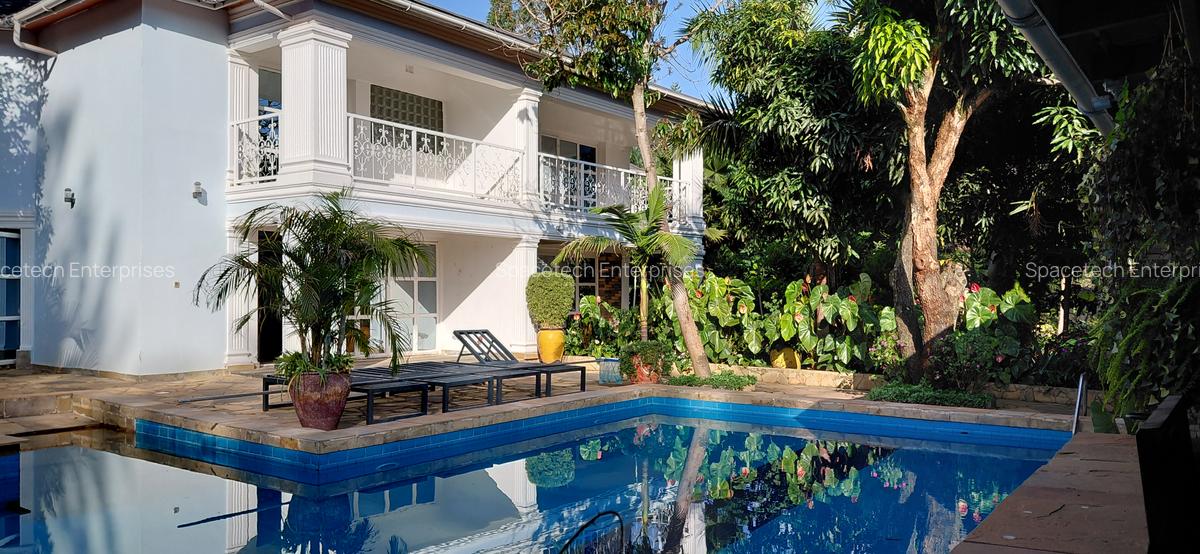 5 Bed House with En Suite in Runda - 4