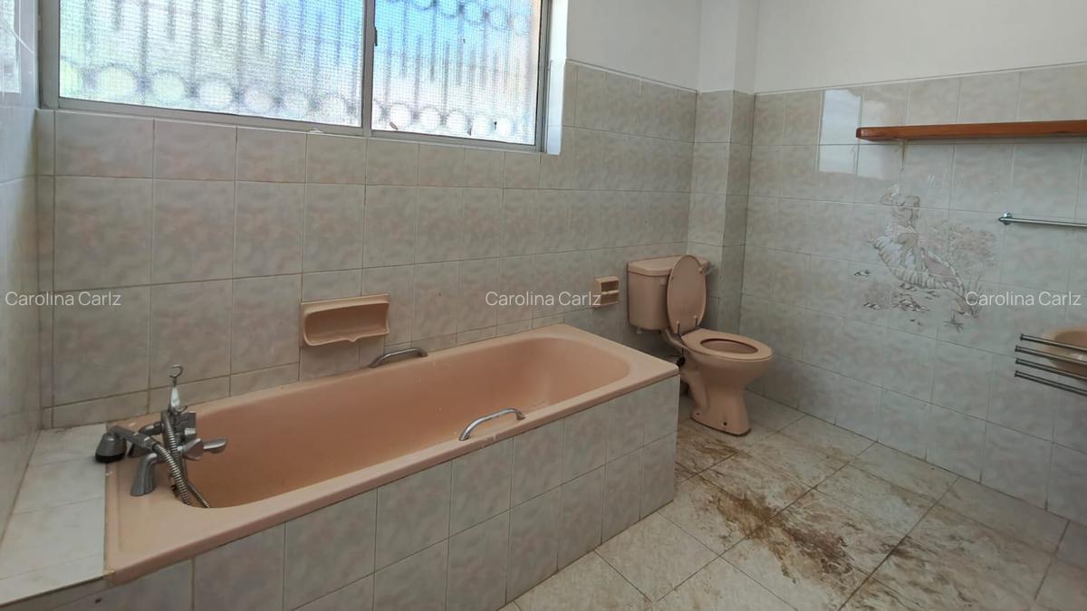 4 Bed Townhouse with En Suite at Old Kitisuru - 9