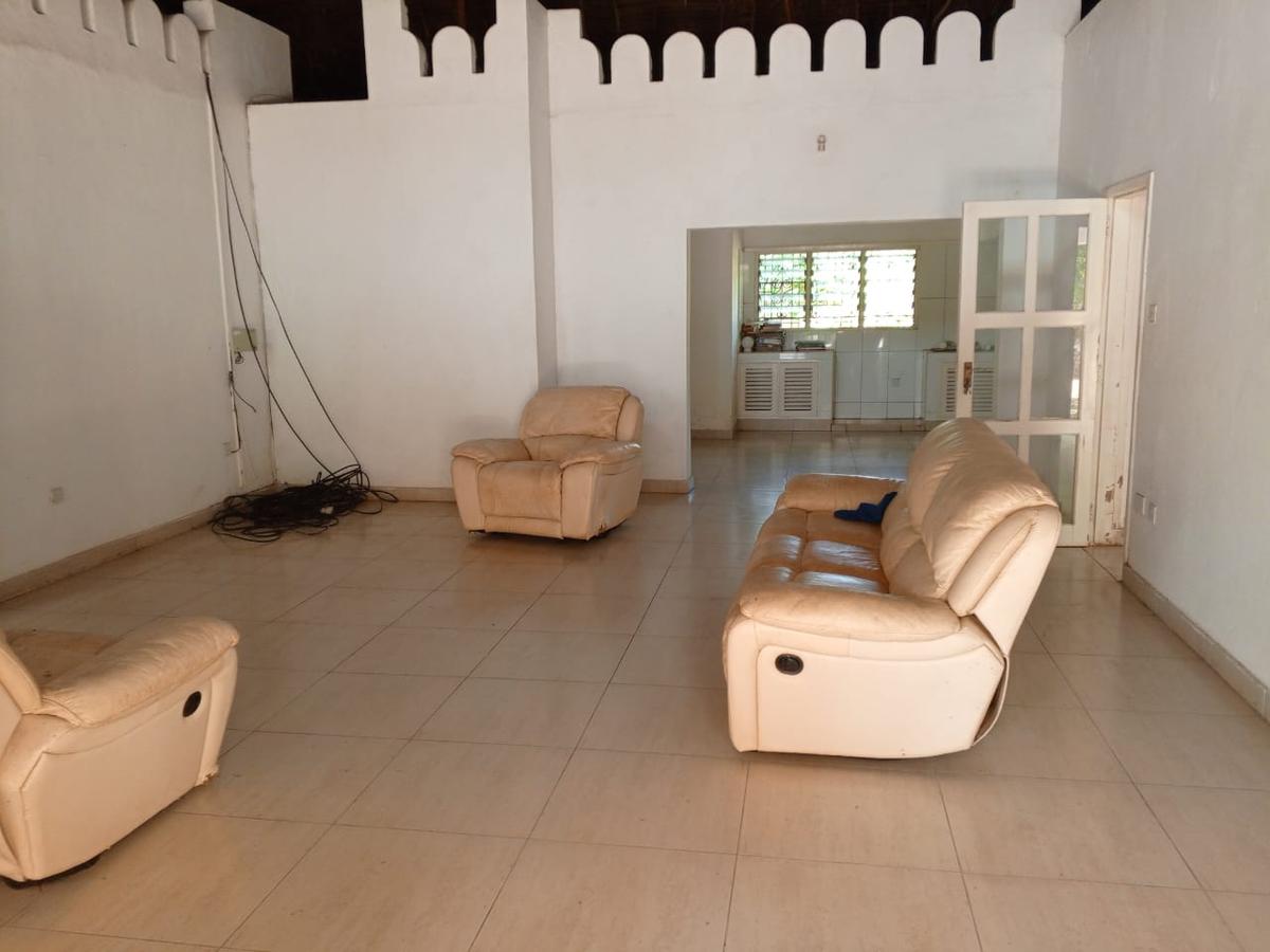 3 Bed House at Off Jumba Ruins - 7