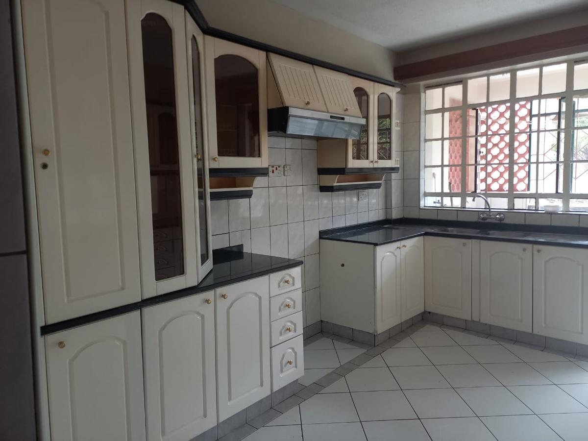 3 Bed Apartment with En Suite in Kileleshwa - 7