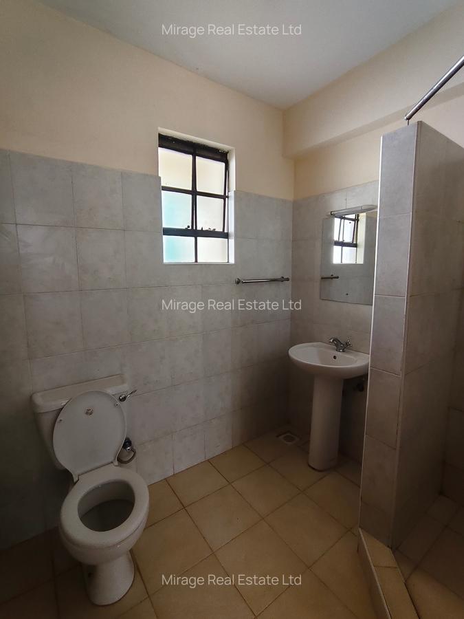 2 Bed Apartment with Borehole in Kilimani - 3