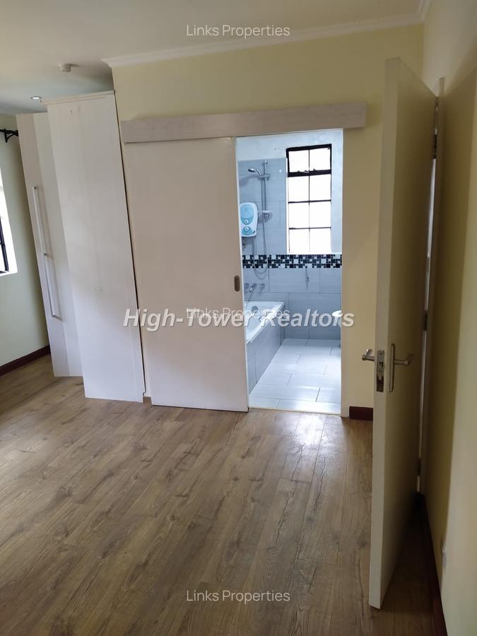 3 Bed House with En Suite at Karen Road - 10